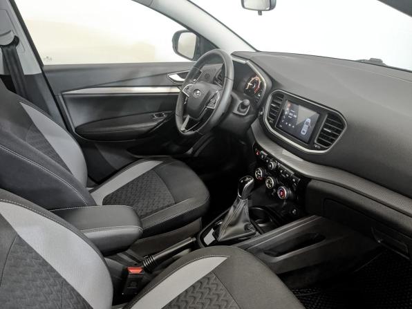 Lada (ВАЗ) Vesta I Рестайлинг (NG) с пробегом 2024 года, цена 1 370 000 рублей, 44995 км, седан, Автокод Объявления