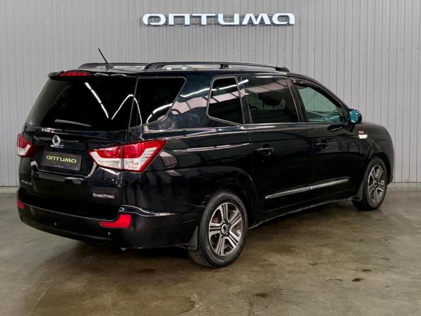 SsangYong Stavic с пробегом 2014 года, цена 1 197 000 рублей, 256831 км, минивэн, Автокод Объявления