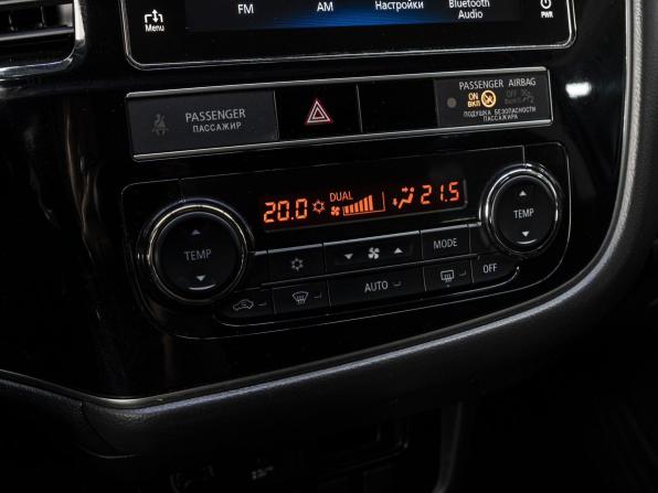 Mitsubishi Outlander III Рестайлинг 3 с пробегом 2019 года, цена 2 470 000 рублей, 89159 км, внедорожник, Автокод Объявления