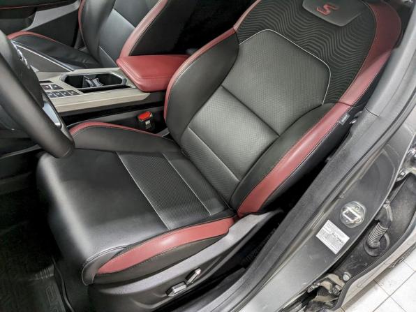 Geely Coolray I с пробегом 2023 года, цена 1 840 000 рублей, 33311 км, внедорожник, Автокод Объявления