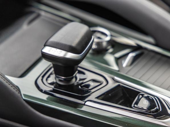 Geely Monjaro I с пробегом 2023 года, цена 3 498 000 рублей, 51823 км, внедорожник, Автокод Объявления