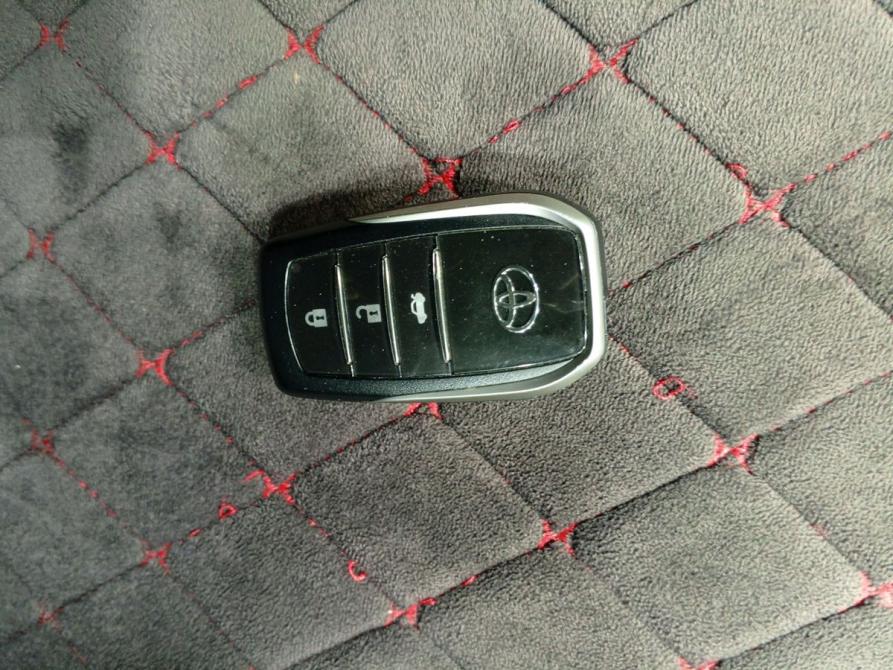 Toyota Camry VII (XV50) Рестайлинг Оренбург  - изображение 19