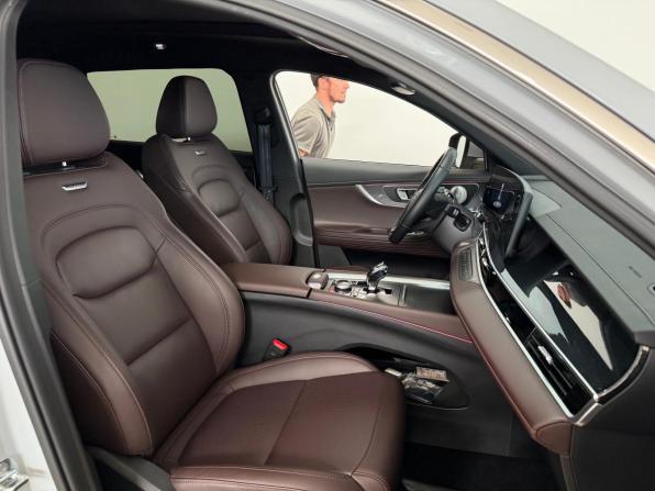 Chery Tiggo 7L I с пробегом 2024 года, цена 2 250 000 рублей, 19560 км, внедорожник, Автокод Объявления