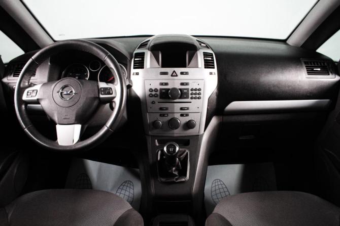 Opel Zafira OPC B с пробегом 2012 года, цена 729 000 рублей, 146847 км, компактвэн, Автокод Объявления