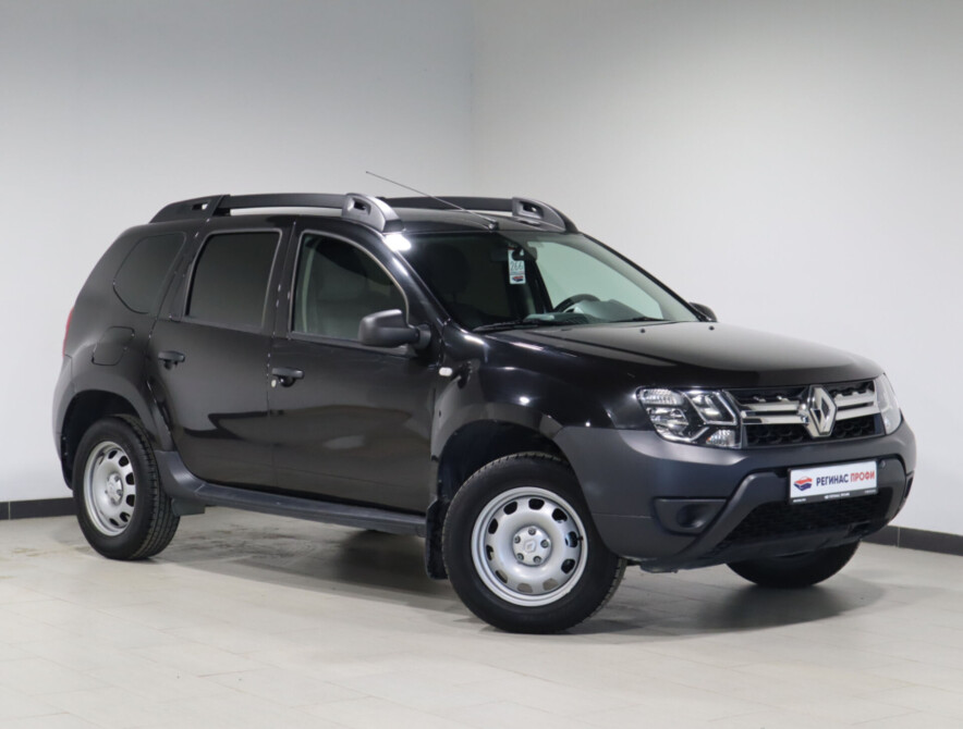 Renault Duster 1. Renault Duster 2021 черный. Рено молочного цвета. Подержанные автомобили с Петром Бакановым Рено Дастер механика.