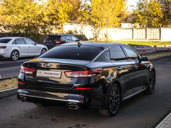 Kia Optima IV Рестайлинг с пробегом 2018 года, цена 2 029 777 рублей, 109387 км, седан, Автокод Объявления