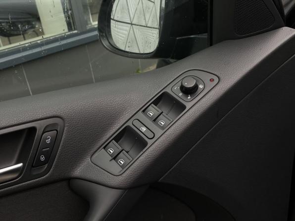 Volkswagen Tiguan I Рестайлинг с пробегом 2011 года, цена 1 349 000 рублей, 119000 км, внедорожник, Автокод Объявления