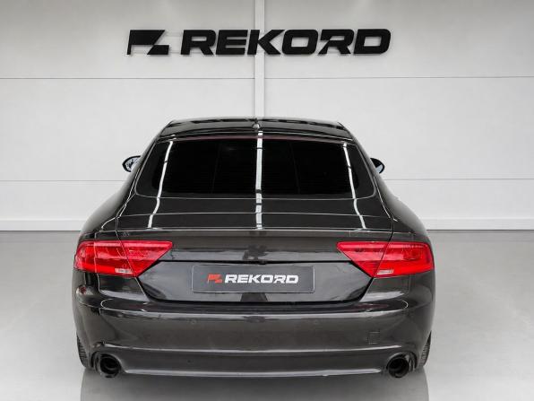 Audi A7 I (4G) с пробегом 2010 года, цена 1 579 000 рублей, 158603 км, лифтбек, Автокод Объявления