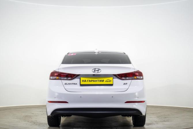 Hyundai Elantra VI (AD) с пробегом 2018 года, цена 1 449 000 рублей, 143086 км, седан, Автокод Объявления
