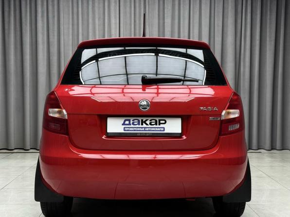 Skoda Fabia II Рестайлинг с пробегом 2014 года, цена 599 000 рублей, 180000 км, хэтчбек, Автокод Объявления