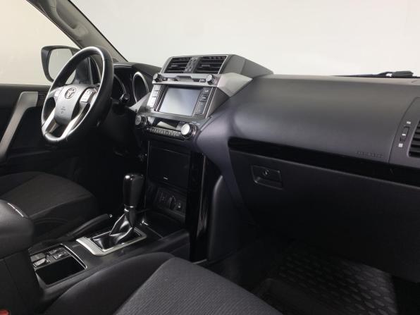 Toyota Land Cruiser Prado 150 Series Рестайлинг 1 с пробегом 2015 года, цена 4 270 000 рублей, 139991 км, внедорожник, Автокод Объявления