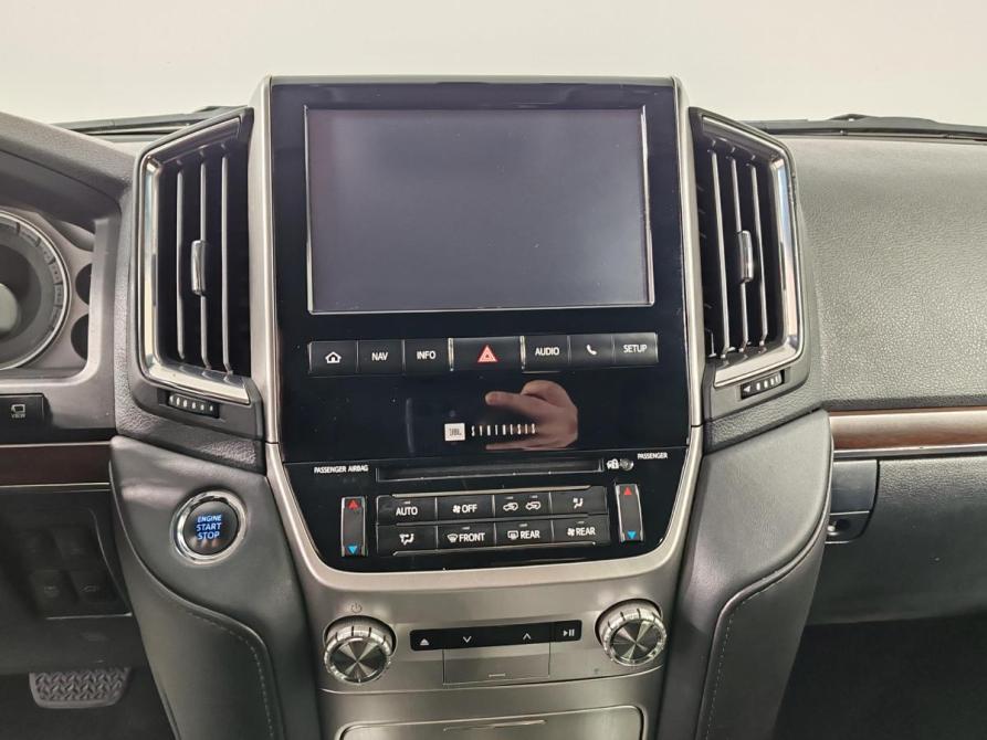 Toyota Land Cruiser 200 Series Рестайлинг 2 Москва  - изображение 15