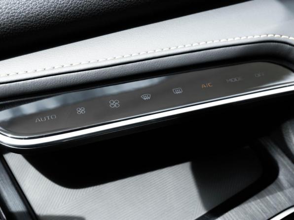 FAW Bestune B70 I Рестайлинг с пробегом 2024 года, цена 2 598 000 рублей, 61 км, лифтбек, Автокод Объявления