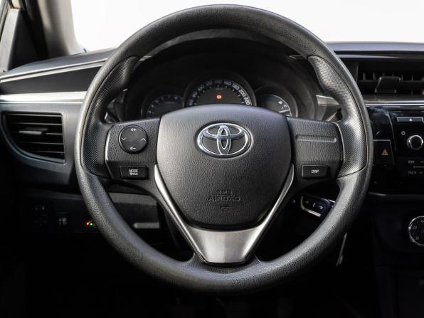 Toyota Corolla XI (E160 E170 E180) с пробегом 2014 года, цена 1 150 000 рублей, 239120 км, седан, Автокод Объявления