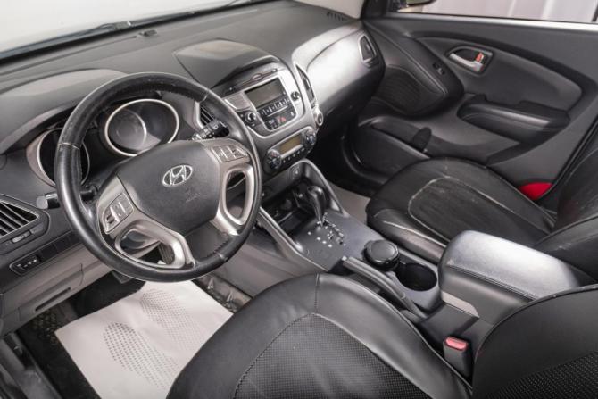 Hyundai ix35 I с пробегом 2012 года, цена 1 299 000 рублей, 156500 км, внедорожник, Автокод Объявления