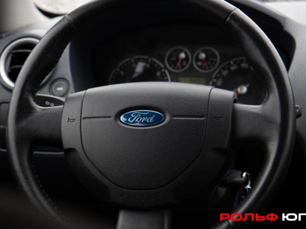 Ford Fusion I Рестайлинг с пробегом 2008 года, цена 548 000 рублей, 108494 км, хэтчбек, Автокод Объявления