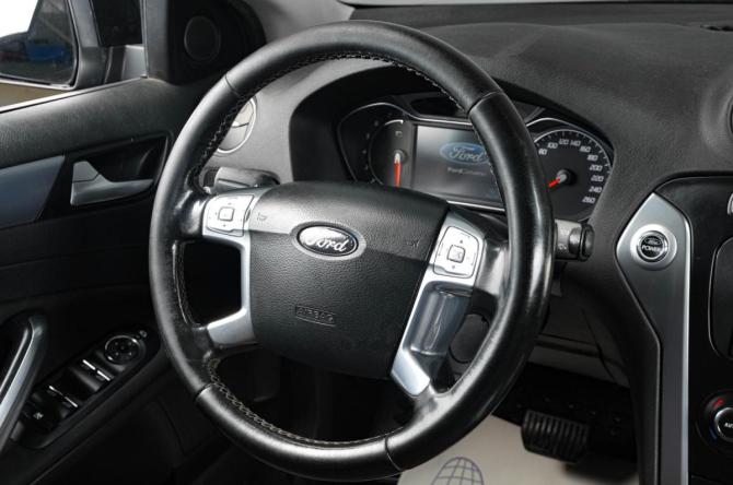 Ford Mondeo IV Рестайлинг с пробегом 2012 года, цена 849 000 рублей, 360000 км, седан, Автокод Объявления