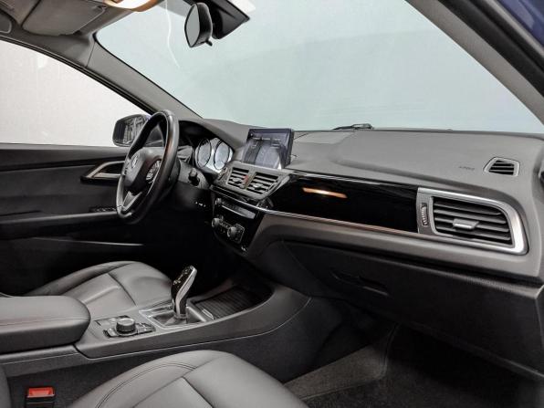 BMW 1 серии III (F52) Рестайлинг с пробегом 2020 года, цена 2 395 000 рублей, 49026 км, седан, Автокод Объявления