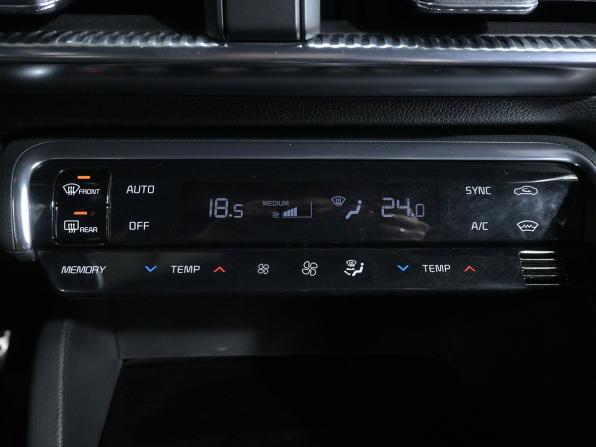 Kia K5 III с пробегом 2021 года, цена 2 920 000 рублей, 60000 км, седан, Автокод Объявления