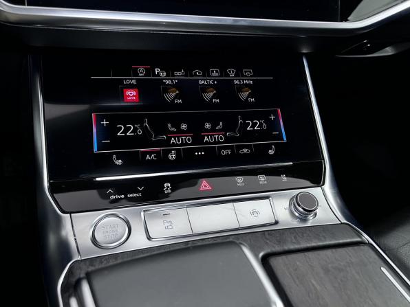 Audi A6 V (C8) с пробегом 2019 года, цена 4 550 000 рублей, 116055 км, седан, Автокод Объявления