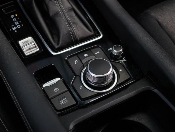 Mazda 6 III (GJ) Рестайлинг 2 с пробегом 2021 года, цена 1 980 000 рублей, 99558 км, седан, Автокод Объявления