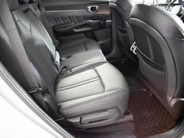 Kia Sorento IV с пробегом 2023 года, цена 3 997 000 рублей, 28386 км, внедорожник, Автокод Объявления