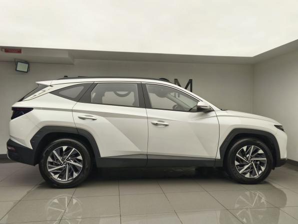 Hyundai Tucson IV с пробегом 2024 года, цена 3 298 000 рублей, 7325 км, внедорожник, Автокод Объявления