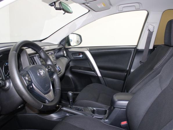Toyota RAV4 IV (XA40) Рестайлинг с пробегом 2016 года, цена 2 199 900 рублей, 150893 км, внедорожник, Автокод Объявления