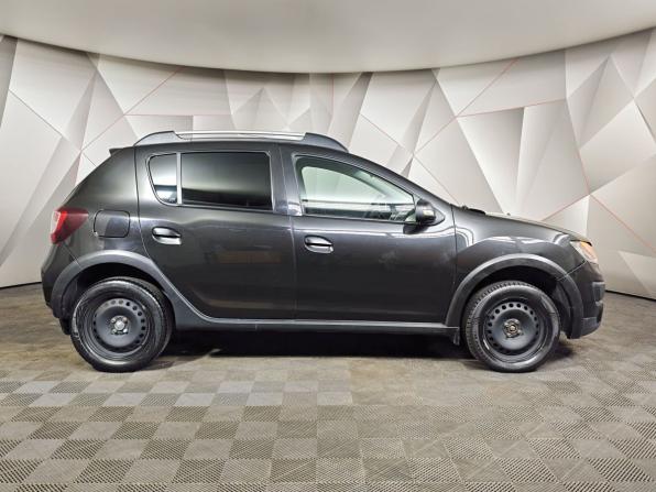 Renault Sandero II с пробегом 2018 года, цена 793 000 рублей, 247973 км, хэтчбек, Автокод Объявления