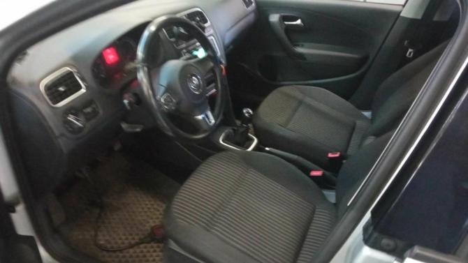 Volkswagen Polo V с пробегом 2013 года, цена 655 000 рублей, 176606 км, седан, Автокод Объявления