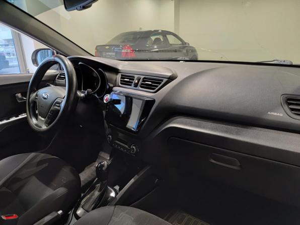 Kia Rio III Рестайлинг с пробегом 2016 года, цена 1 020 000 рублей, 148406 км, седан, Автокод Объявления