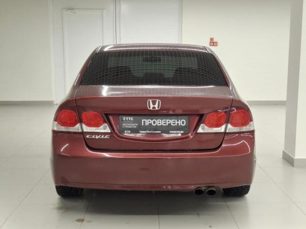 Honda Civic VIII Рестайлинг с пробегом 2011 года, цена 640 000 рублей, 197862 км, седан, Автокод Объявления