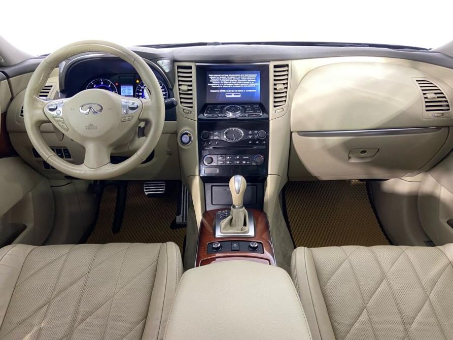 Infiniti QX70 Санкт-Петербург  - изображение 11