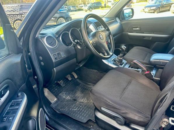 Suzuki Grand Vitara II Рестайлинг с пробегом 2010 года, цена 629 000 рублей, 203332 км, внедорожник, Автокод Объявления