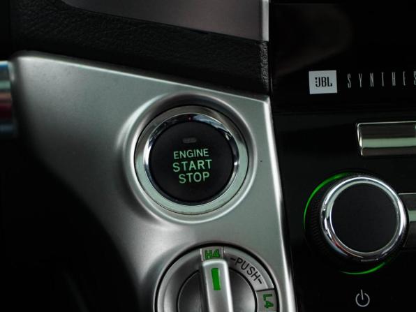 Toyota Land Cruiser 200 Series Рестайлинг 1 с пробегом 2014 года, цена 4 945 055 рублей, 99525 км, внедорожник, Автокод Объявления