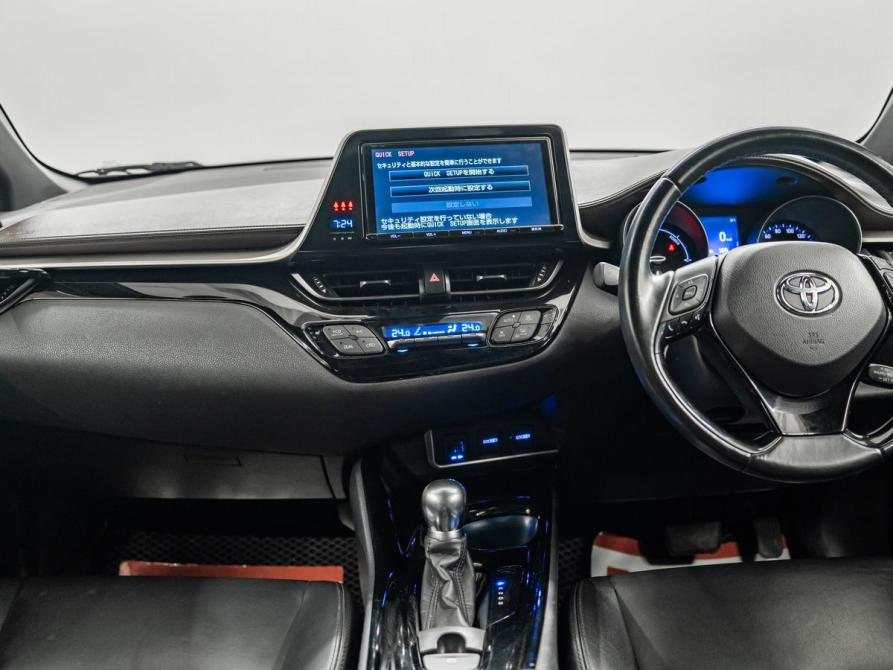 Toyota C-HR I Красноярск  - изображение 12