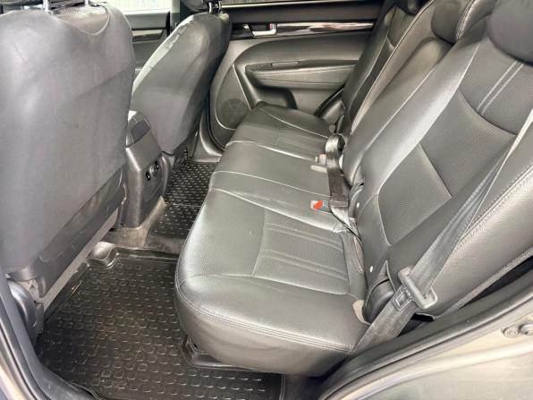 Kia Sorento II с пробегом 2010 года, цена 1 021 000 рублей, 338848 км, внедорожник, Автокод Объявления