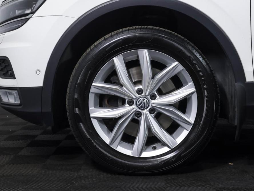 Volkswagen Tiguan II Москва  - изображение 21