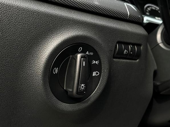 Volkswagen Polo VI с пробегом 2021 года, цена 1 896 200 рублей, 17958 км, лифтбек, Автокод Объявления