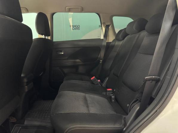 Mitsubishi Outlander III Рестайлинг 2 с пробегом 2016 года, цена 1 630 000 рублей, 200300 км, внедорожник, Автокод Объявления
