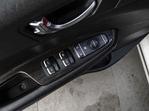 Kia K5 II с пробегом 2018 года, цена 1 890 000 рублей, 122552 км, седан, Автокод Объявления