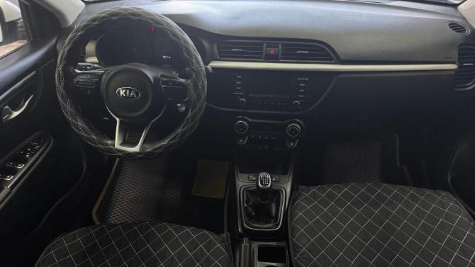 Kia Rio IV с пробегом 2018 года, цена 1 332 100 рублей, 156600 км, хэтчбек, Автокод Объявления