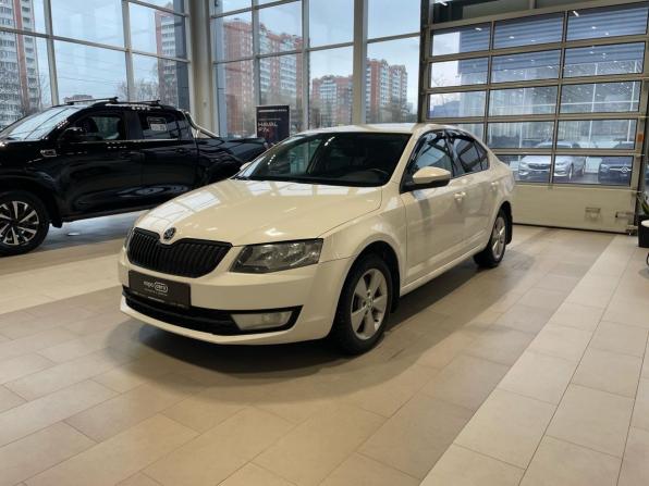 Skoda Octavia III (A7) с пробегом 2015 года, цена 990 000 рублей, 213385 км, лифтбек, Автокод Объявления