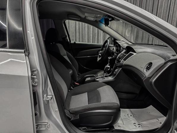 Daewoo Lacetti с пробегом 2010 года, цена 595 000 рублей, 235000 км, седан, Автокод Объявления