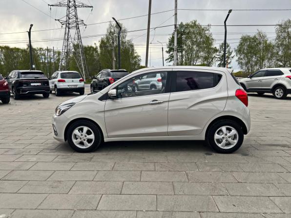Chevrolet Spark IV с пробегом 2017 года, цена 975 000 рублей, 126579 км, хэтчбек, Автокод Объявления