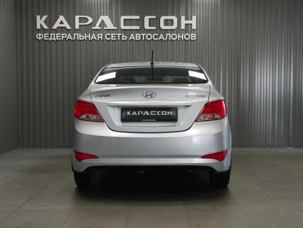 Hyundai Solaris I Рестайлинг с пробегом 2015 года, цена 959 000 рублей, 98623 км, седан, Автокод Объявления