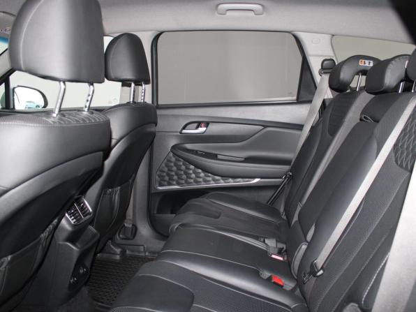 Hyundai Santa Fe IV с пробегом 2018 года, цена 2 759 900 рублей, 138547 км, внедорожник, Автокод Объявления