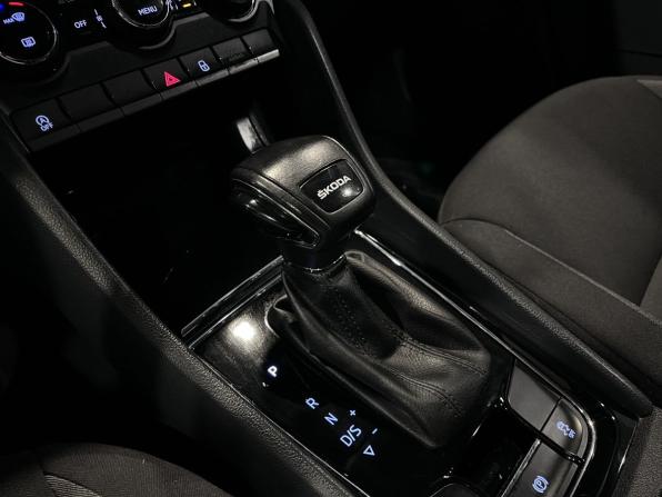 Skoda Karoq I с пробегом 2020 года, цена 2 700 000 рублей, 80394 км, внедорожник, Автокод Объявления