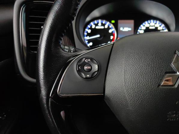 Mitsubishi Outlander III Рестайлинг 3 с пробегом 2020 года, цена 2 149 000 рублей, 92568 км, внедорожник, Автокод Объявления