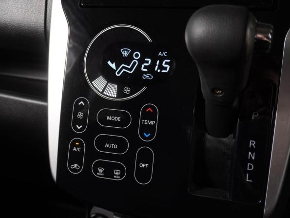 Nissan Dayz I Рестайлинг с пробегом 2016 года, цена 799 000 рублей, 183679 км, хэтчбек, Автокод Объявления